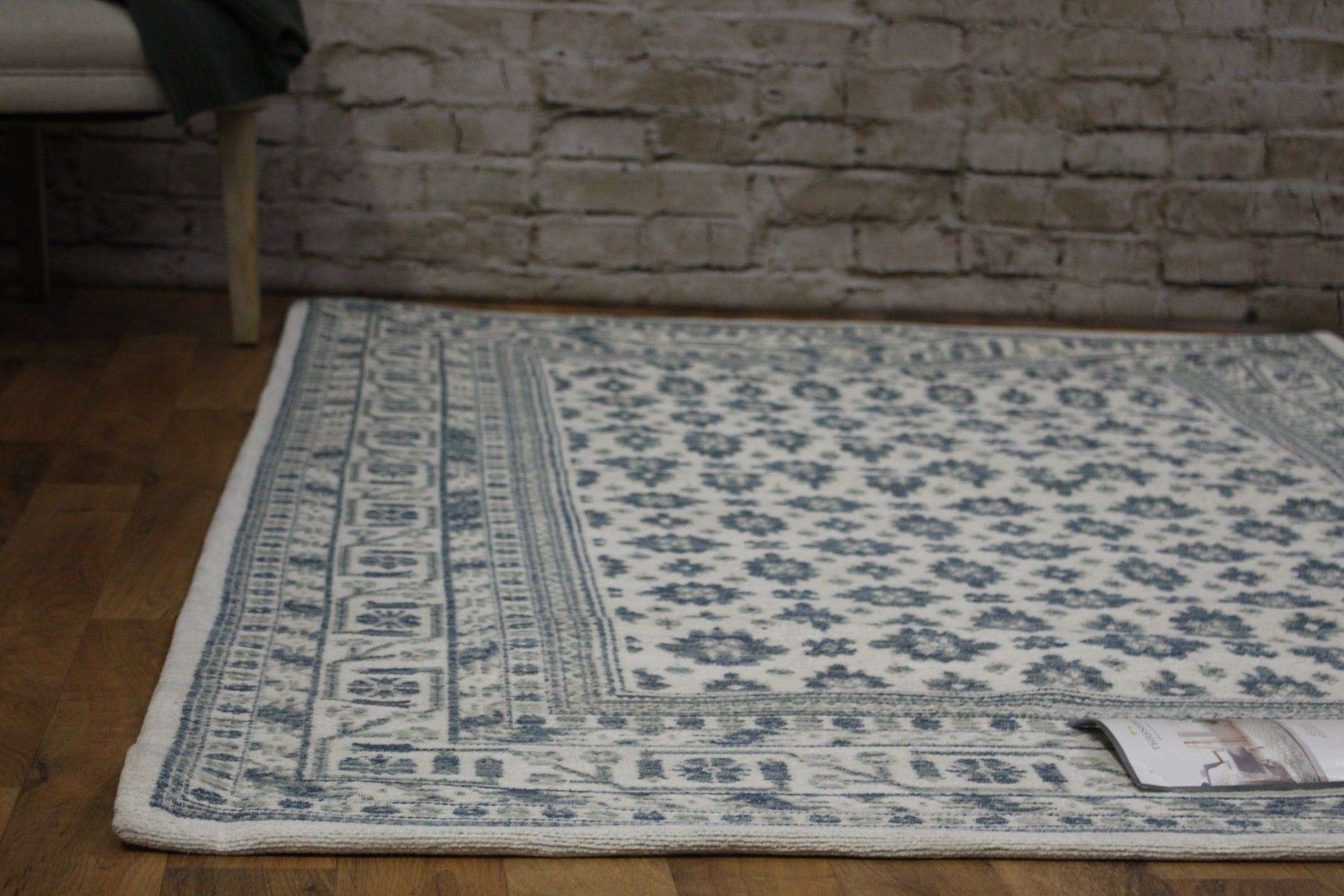 NEW 5'x7' - Threshold Indoor Floral Woven Area Rug - Ivory | Rugs